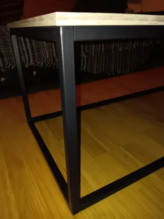 Mesa de centro estilo industrial