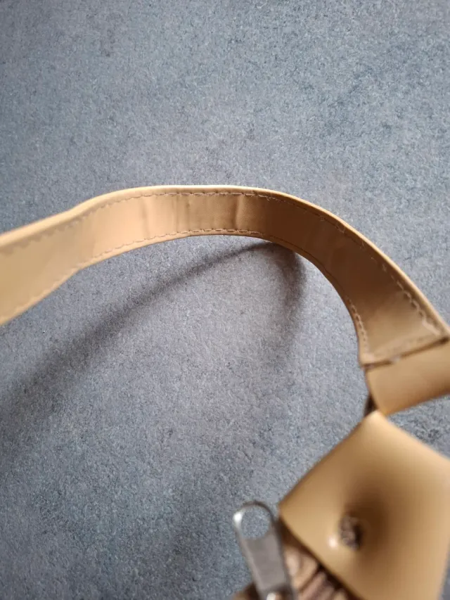 Borsa beige in tessuto nuova