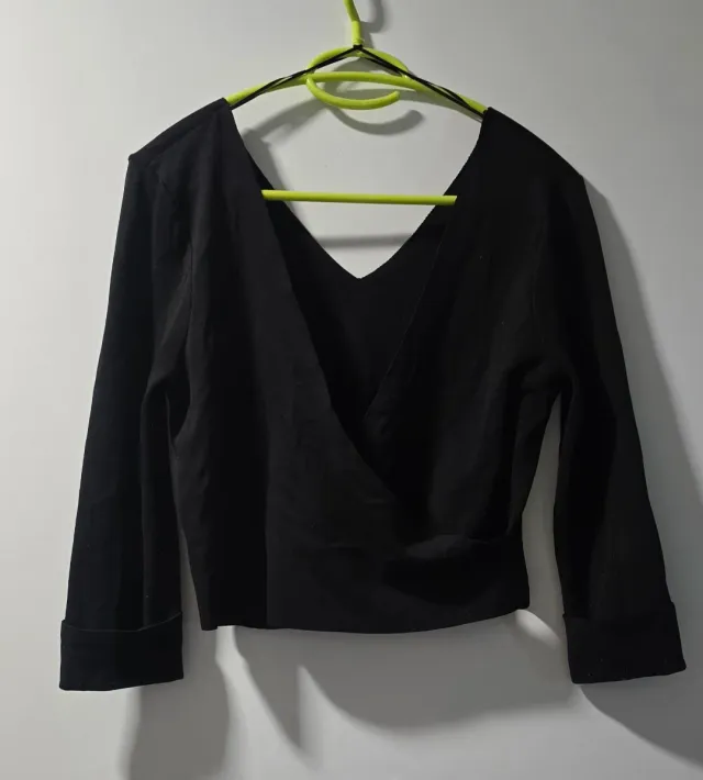 Camiseta negra manga larga