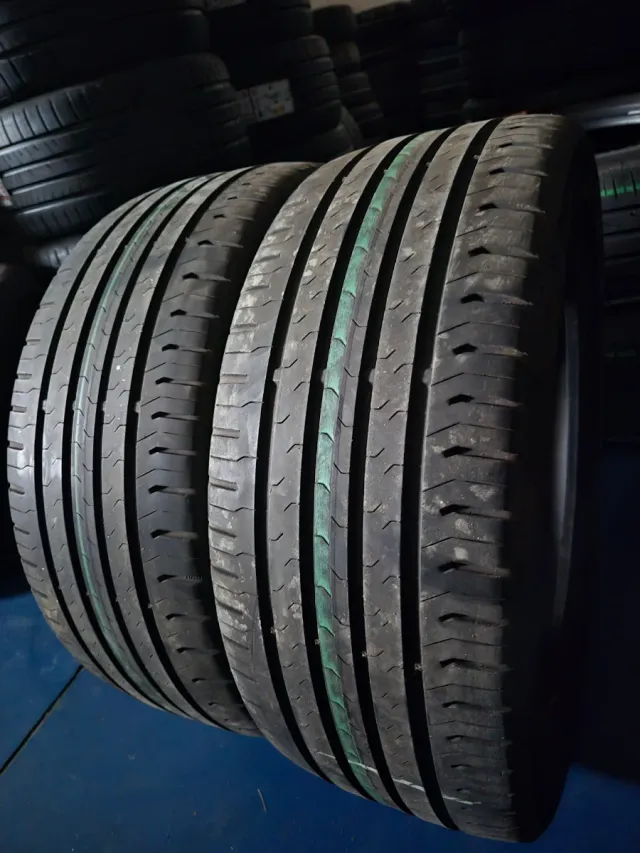 Continental 215/60 R17
