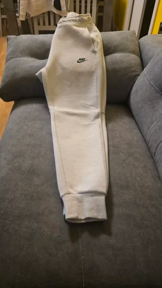 Chándal Nike Beige y Negro