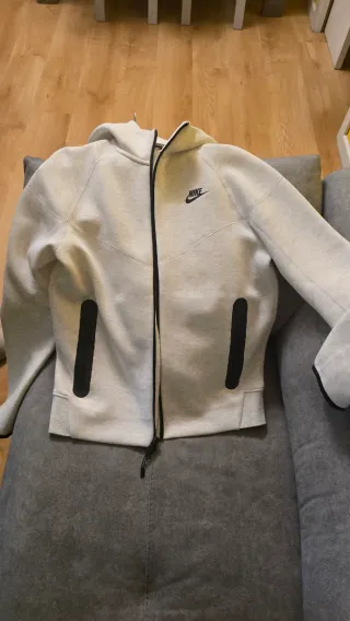 Chándal Nike Beige y Negro