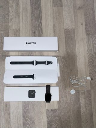 Apple Watch SE 2ª gen Grigio Siderale