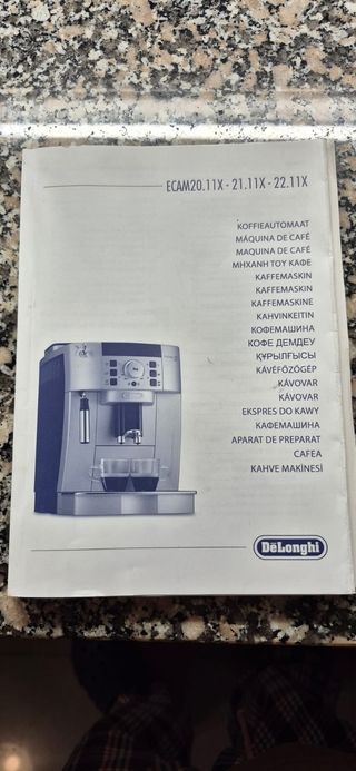 Cafetera Delonghi Magnifica S Negra