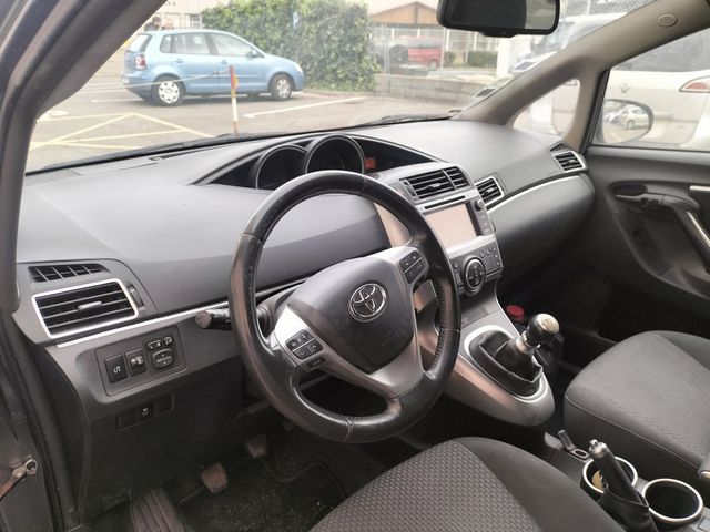 Toyota Verso 2013