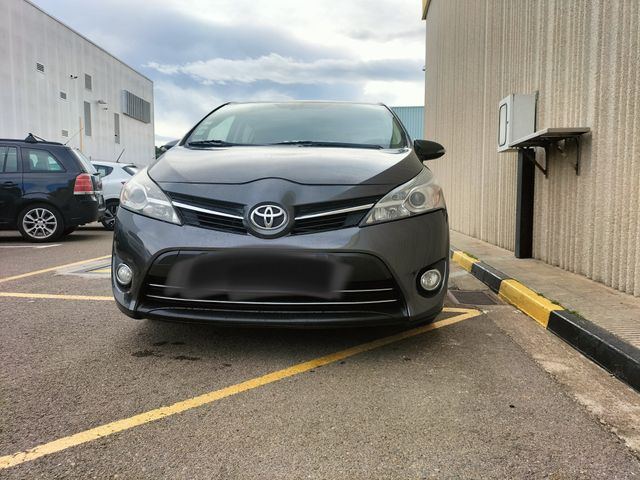 Toyota Verso 2013