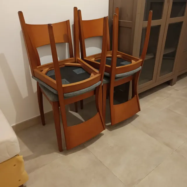 4 Sillas Comedor Cómodas Madera y Tela