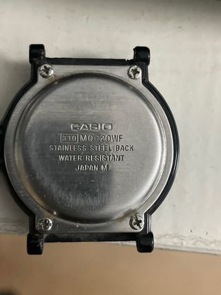 Reloj Casio Quartz Negro y Gris