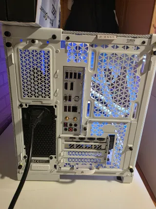 PC GAMING ULTRA I9-14900K,64GB DDR5  RX 9070XT 16G