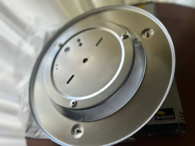 Plafón de techo metal y cristal dorado