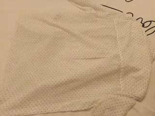 Camisa blanca estampada