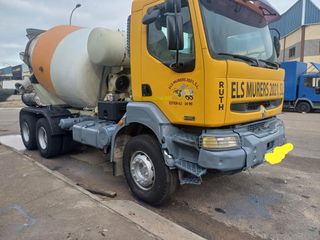 Camión hormigonera
