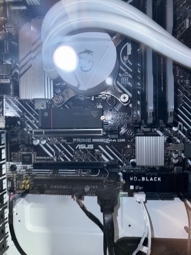 Pack Intel i5 13600k 16GB 500SSD Msi CoreLiquid