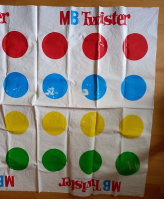 Juego  Twister MB