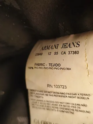 Bolso Armani Jeans charol negro