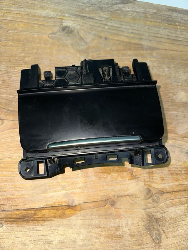 Portacenere originale per Audi A5 e A4 B8