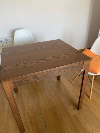 Mesa de comedor extensible de madera