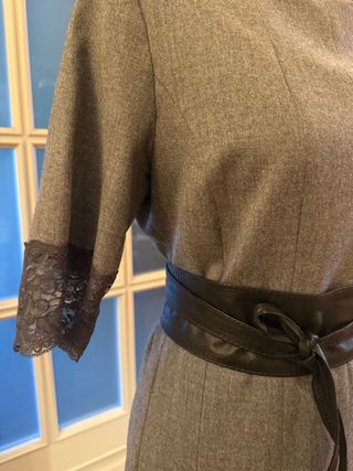 Vestito tubino lana grigio mezza manica pizzo