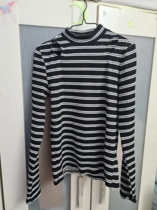 Jersey rayas cuello alto talla L