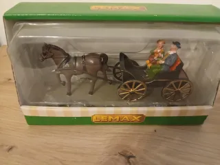 Lemax Carrozza con Cavallo e Coppia