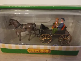 Lemax Carrozza con Cavallo e Coppia