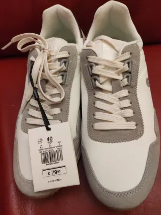 Deportivas Scalpers grises y blancas