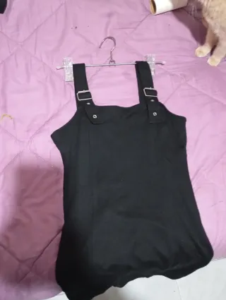 Vestido negro corto H&M con tirantes