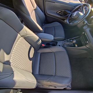 Toyota Yaris Style 120H 1.5 híbrido - 07/2021