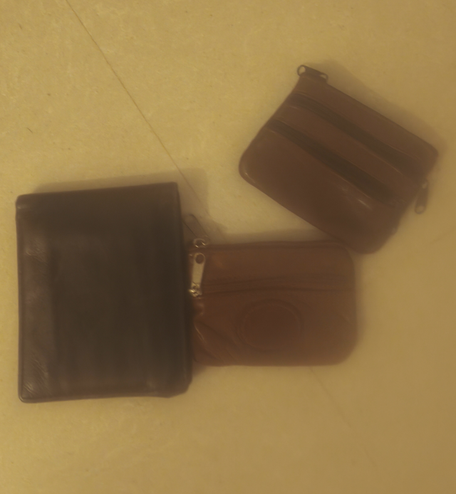 Lote 3 Carteras y Monederos Cuero