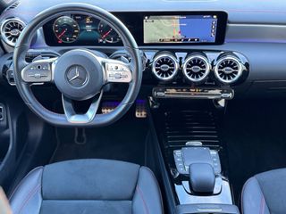 Mercedes-Benz Clase CLA 200 AMG LINE