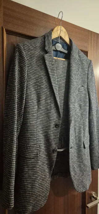 Traje Zara Gris y Azul