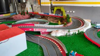 Maqueta Scalextric Digital System