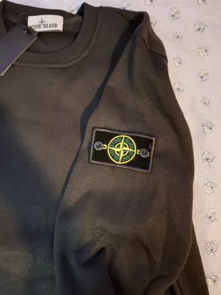 Sudadera Negra Stone Island Talla L