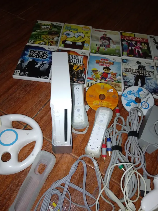 Consola Nintendo Wii +16 Juegos y Accesorios