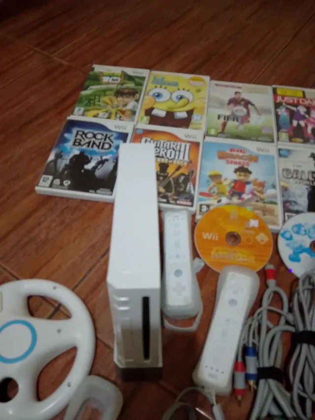 Consola Nintendo Wii +16 Juegos y Accesorios