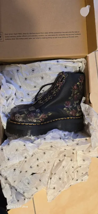 Dr. Martens Stivali con Rose e Zip