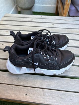Deportivas Nike RYZ