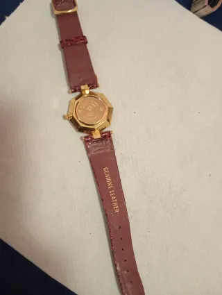 Reloj Dumont Mujer Oro y Rojo