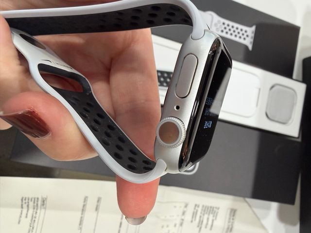 Apple Watch S5 40mm Nike