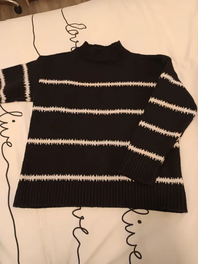 Jersey de cuello alto a rayas