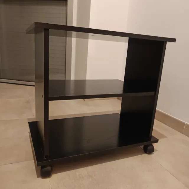 Mueble auxiliar con ruedas