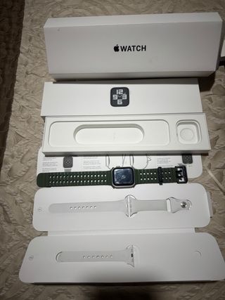 Apple Watch SE 40mm GPS Argento