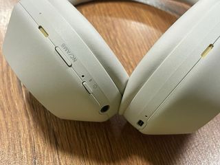 Auriculares Sony WH-1000XM5 Negros/Grises