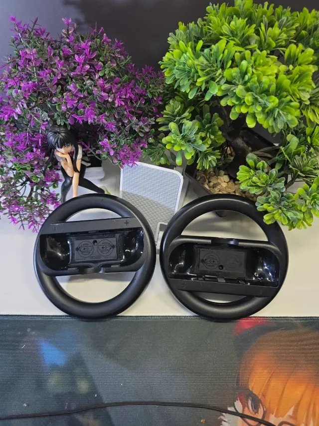 Mario Kart 8 Deluxe + Volantes Nintendo Switch