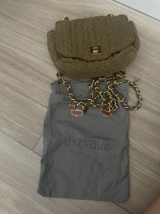 Bolso bandolera Uterqüe beige y dorado