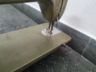 Máquina de coser antigua