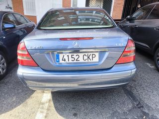Mercedes-Benz Clase E 2003