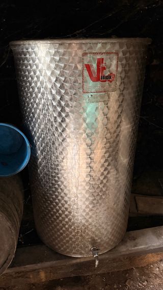 2 Depósitos Acero Inoxidable 200L (75€ cada uno)