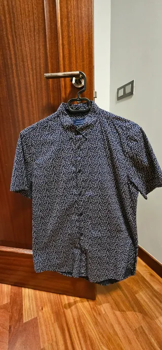 Camisa Zara estampada manga corta