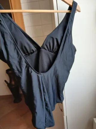 Costume da bagno intero nero